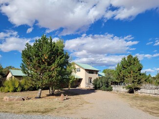 24 Calle Lila, Santa Fe, NM 87506