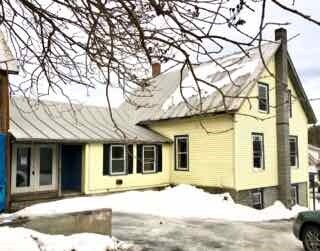 234 S Pleasant St, Bradford, VT 05033