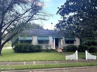 309 Armstrong St, Natchez, MS 39120