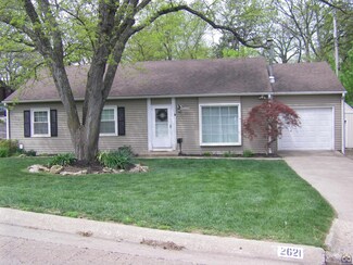 2621 SW College Ave, Topeka, KS 66611