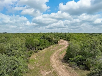 Deer Hollow Rd, Weimar, TX 78962