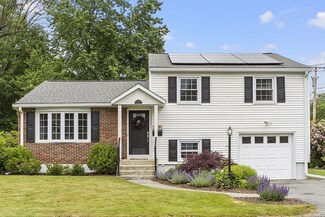 119 Smith St, Leominster, MA 01453