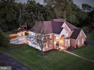 113 Haverford Ct, Moorestown, NJ 08057