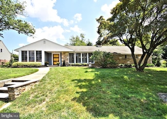 127 Crocus Rd, Feasterville Trevose, PA 19053