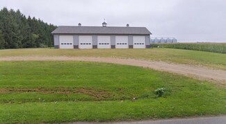 43500 Paw Rd, Paw Paw, MI 49079