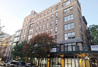 209 E 2nd St, New York, NY 10009