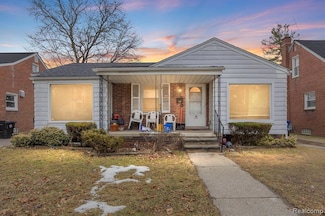 11682 Hazelton, Redford, MI 48239