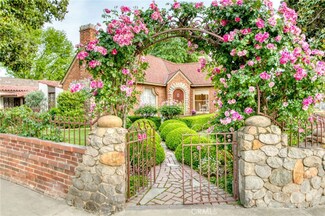 304 E Simpson Ave, Fresno, CA 93704