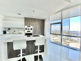 851 NE 1st Ave Unit 2802, Miami, FL 33132