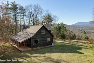 827 Ashokan Rd, Kingston, NY 12401