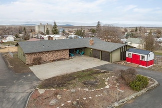 313 SE Trinity Ave, Wilbur, WA 99185