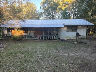 1435 Clay St, Zwolle, LA 71486