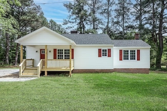 4606 Old Stage Rd, Lawrenceville, VA 23868