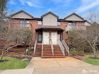 3908 Birchwood Ct, North Brunswick, NJ 08902