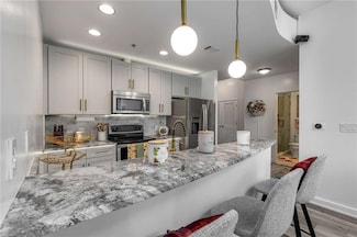 400 W Peachtree St NW Unit 1106, Atlanta, GA 30308