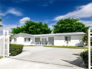 12601 SW 204th St, Miami, FL 33177