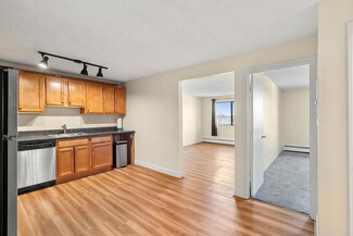 545 Calef Rd Unit 23, Manchester, NH 03103