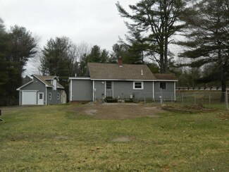 502 Concord Rd, Northfield, NH 03276