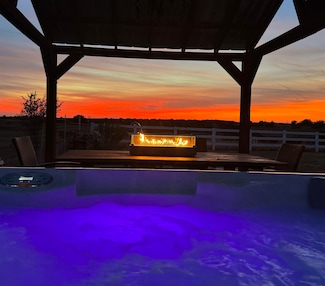 1283 Rattlesnake Trail, Burnet, TX 78611