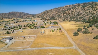 23 Harness Dr, Tehachapi, CA 93561