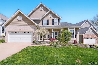 2208 Ameling Manor Dr, Maryland Heights, MO 63043
