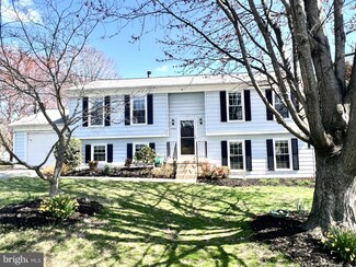 19969 Wild Cherry Ln, Germantown, MD 20874