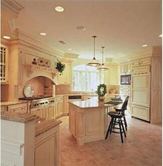 23 Winterberry Ln, North Easton, MA 02356