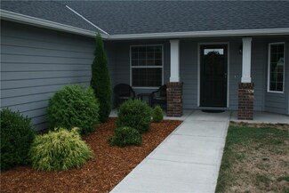 2501 Redwood Ave, Longview, WA 98632