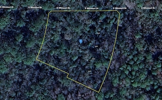 8201 W Mayfair Dr, Homosassa, FL 34448
