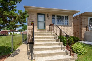 5945 S Massasoit Ave, Chicago, IL 60638