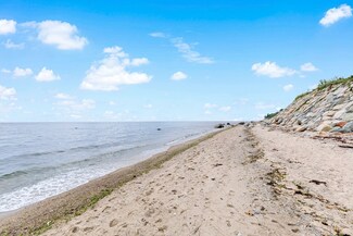 117 Seaview Dr, Plymouth, MA 02360