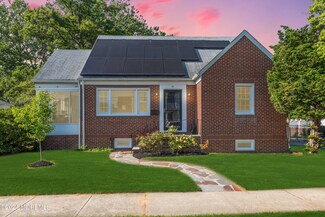 45 William St, Sayreville, NJ 08872