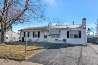 202 Macgregor Rd, Lockport, IL 60441