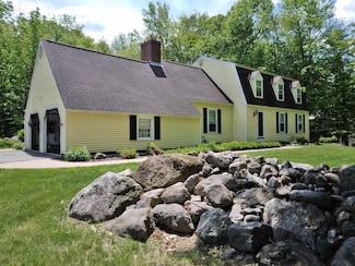 40 Lindahl Rd, Bedford, NH 03110