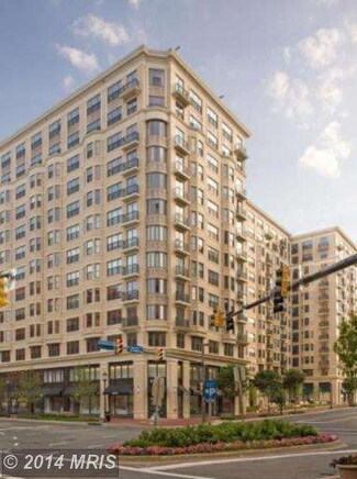 7710 Woodmont Ave Unit 704, Bethesda, MD 20814