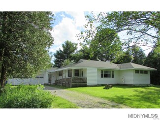 5804 Townline Rd, Westmoreland, NY 13490