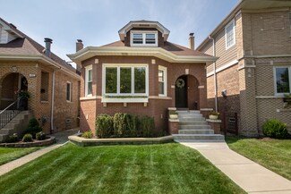 5846 N Leonard Ave, Chicago, IL 60646