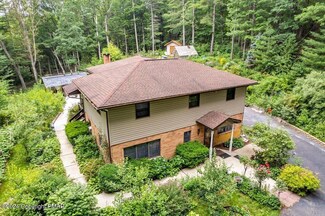 6139 Short Ridge Dr, Kunkletown, PA 18058