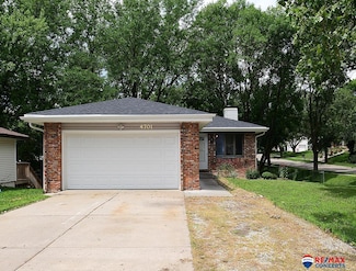 4701 S 58th St, Lincoln, NE 68516