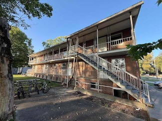 627 Frederick St, New Harmony, IN 47631