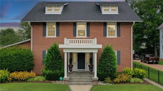 211 S Broad St, Suffolk, VA 23434