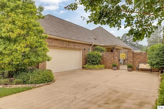 2607 Asphodel Dr, Monroe, LA 71201