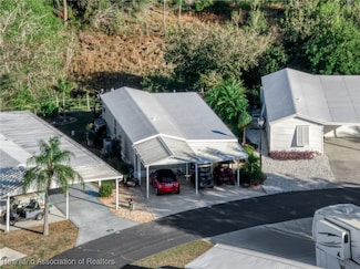 16 Hidden Harbor Ln, Lake Placid, FL 33852