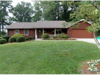 106 Cannon Dr, Hendersonville, NC 28792