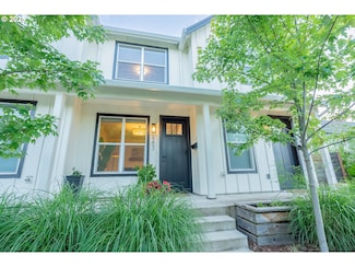5253 NE 32nd Place, Portland, OR 97211