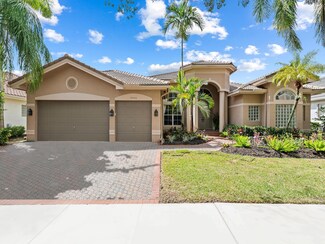 19546 Saturnia Lakes Dr, Boca Raton, FL 33498
