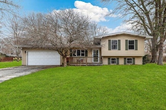 601 S 18th St, Chesterton, IN 46304