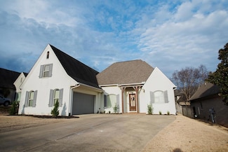 212 Olde Castle Loop, Oxford, MS 38655
