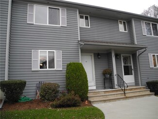 479 Providence St Unit B5, Warwick, RI 02886