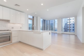 133 Seaport Blvd Unit 1708, Boston, MA 02210